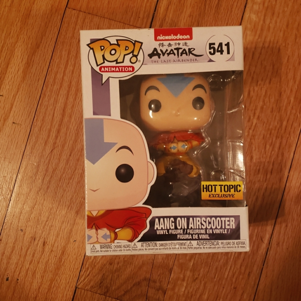 Aang on airscooter